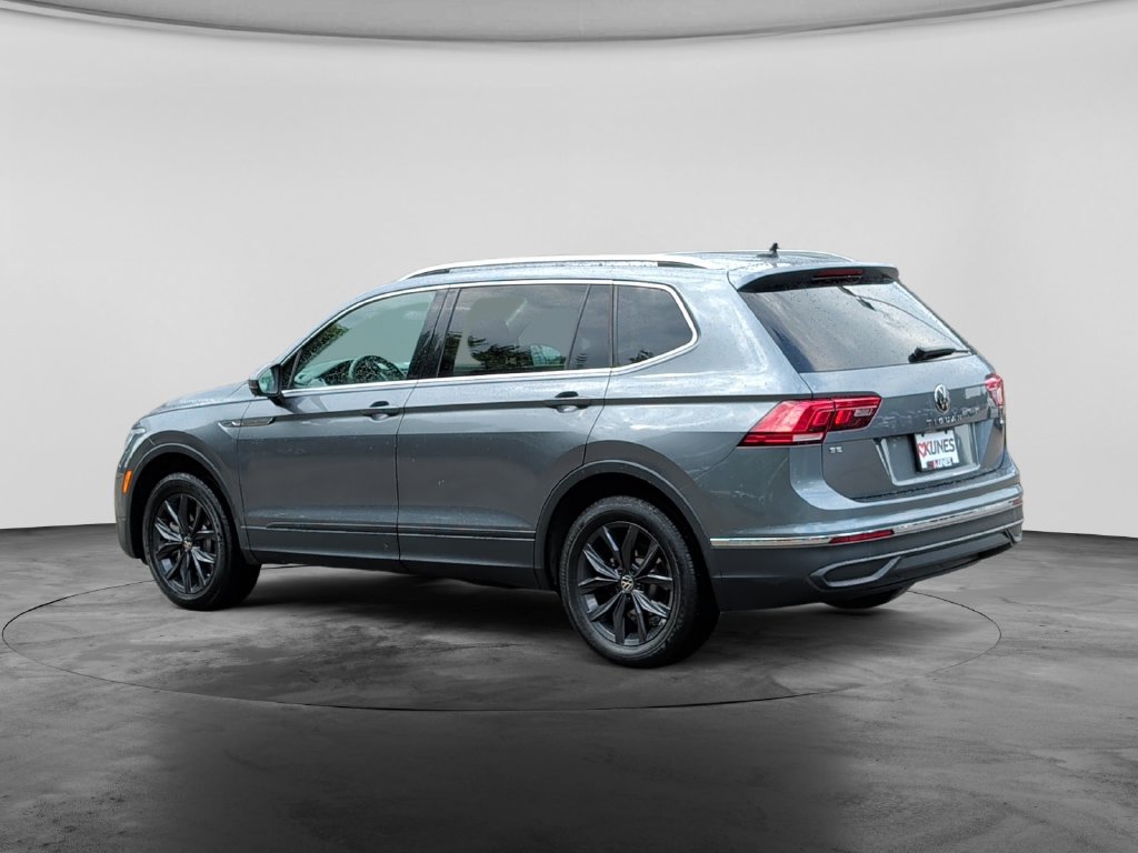Used 2024 Volkswagen Tiguan SE AWD/4WD image 5