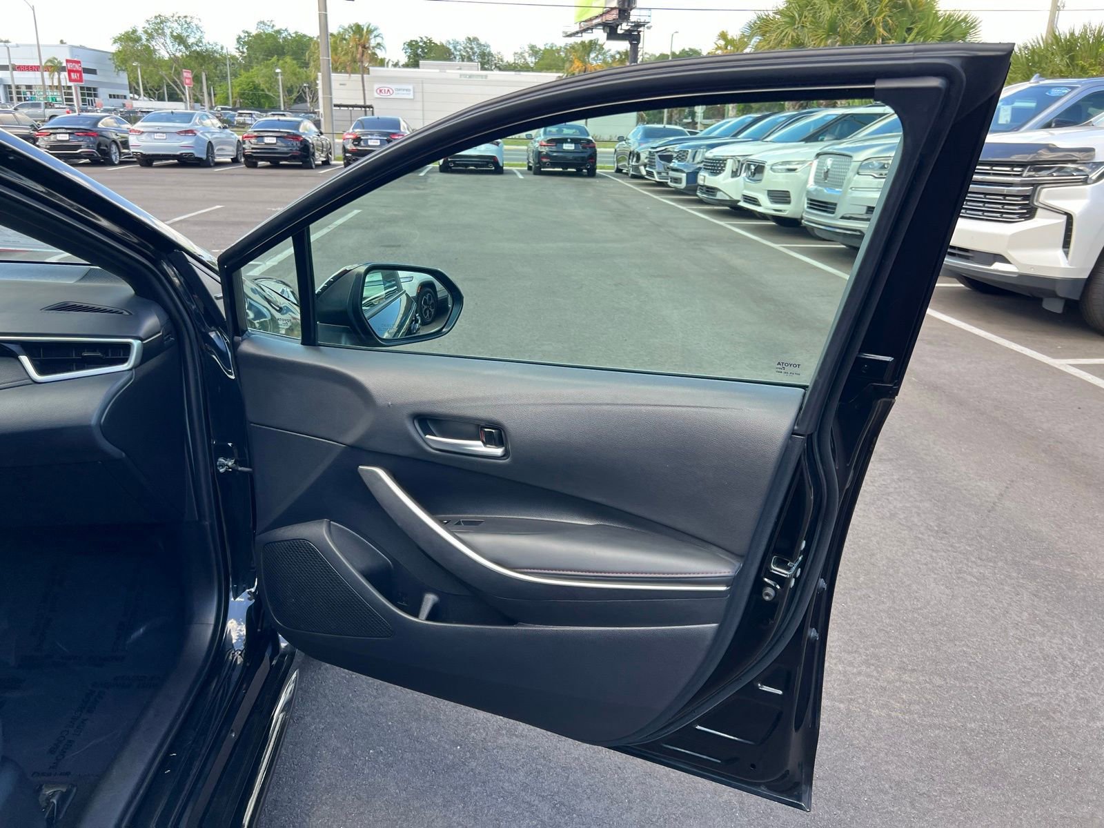 Used 2024 Toyota Corolla SE FWD image 46