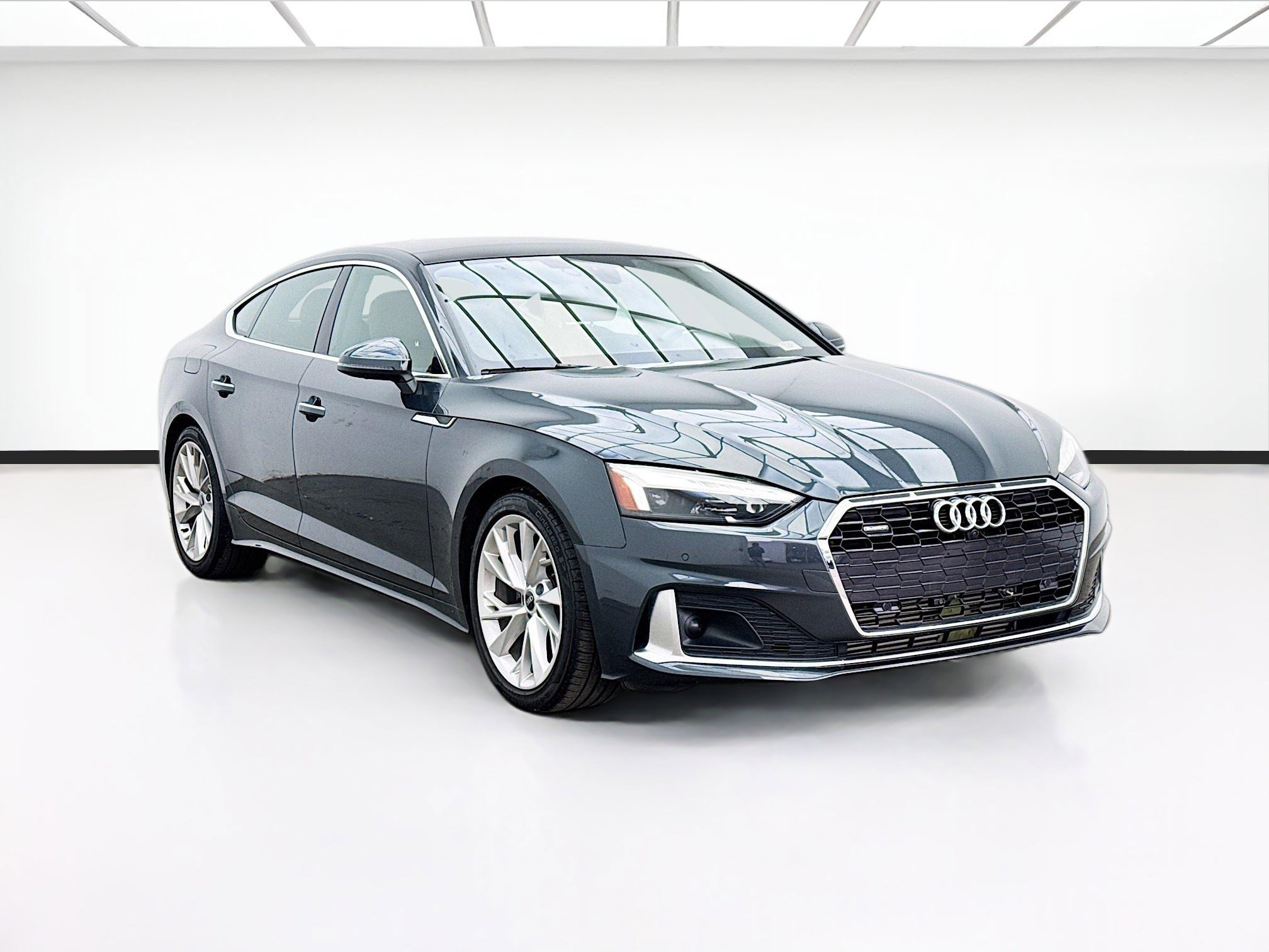 Used 2021 Audi A5 2.0T Premium Plus w/ Premium Plus image 3