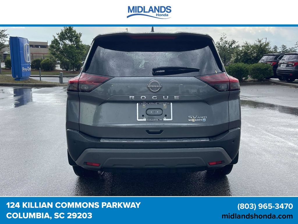 Used 2023 Nissan Rogue SV AWD/4WD image 5