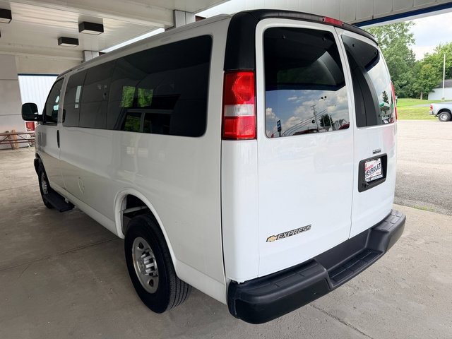 Used 2021 Chevrolet Express 2500 LS w/ Driver Convenience Package RWD image 10