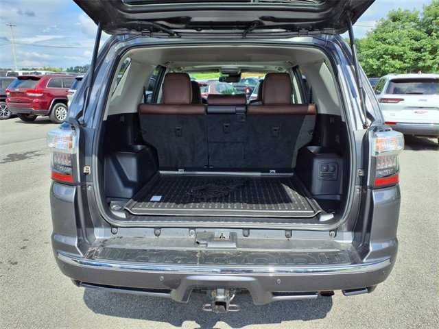 Used 2022 Toyota 4Runner Limited image 14