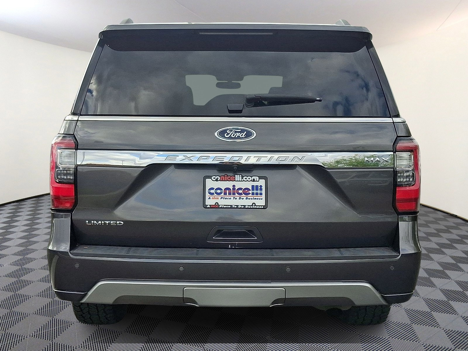 Used 2019 Ford Expedition Max Limited image 5