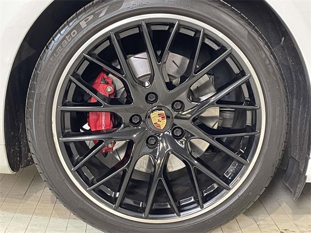 Used 2021 Porsche Panamera GTS image 15