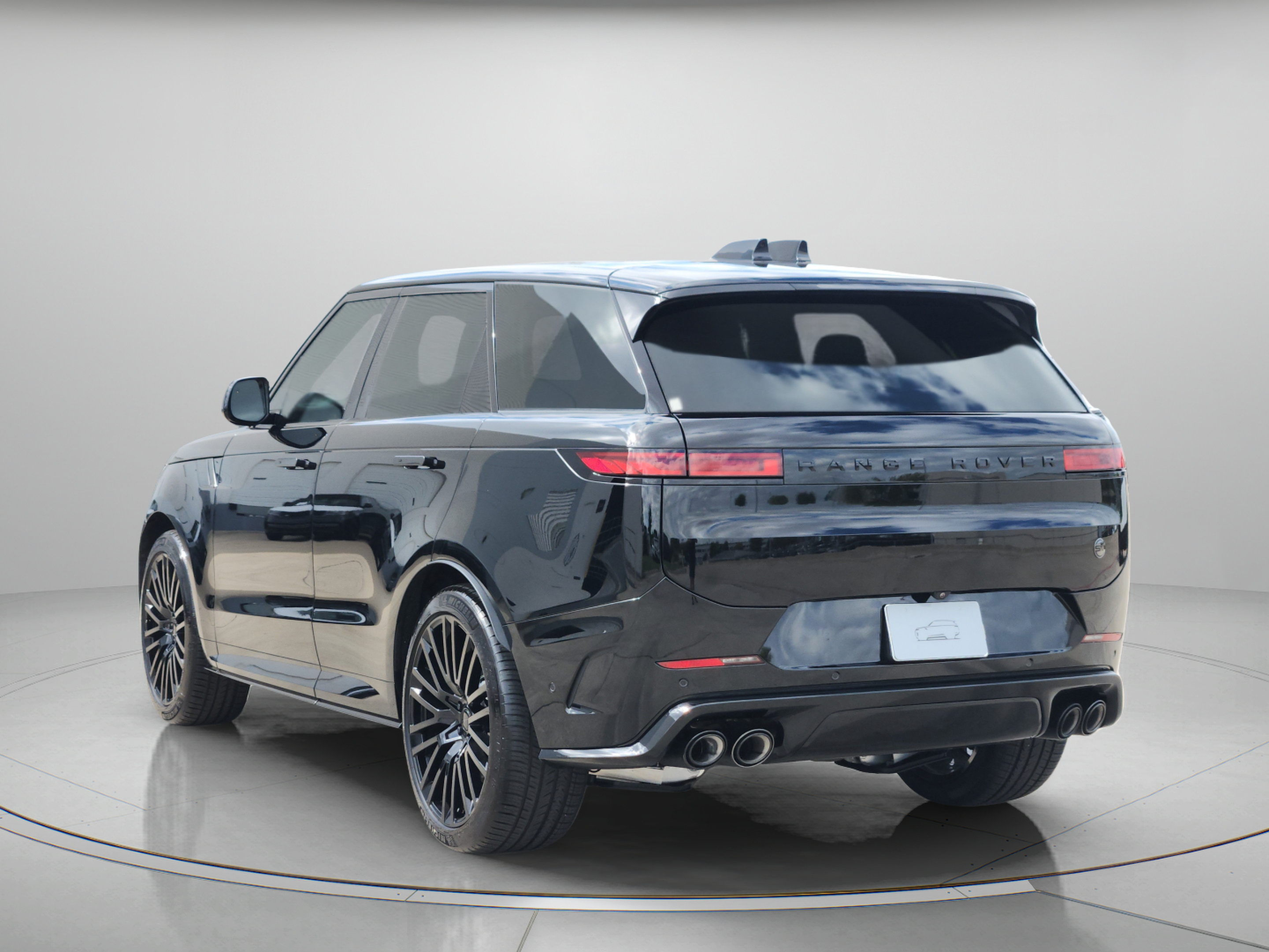 New 2027 Land Rover Range Rover Sport SV AWD/4WD image 3