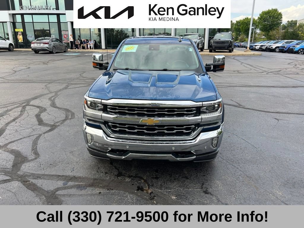 Used 2017 Chevrolet Silverado 1500 LTZ w/ LTZ Plus Package AWD/4WD image 4