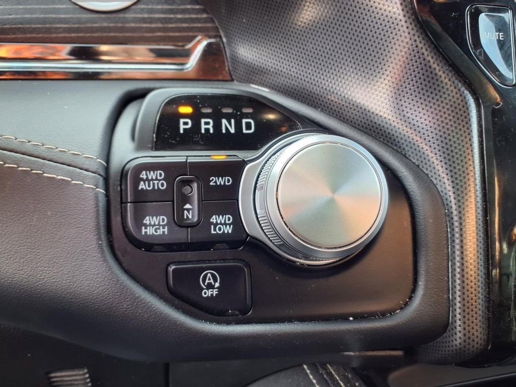 Used 2024 RAM 1500 Limited image 9