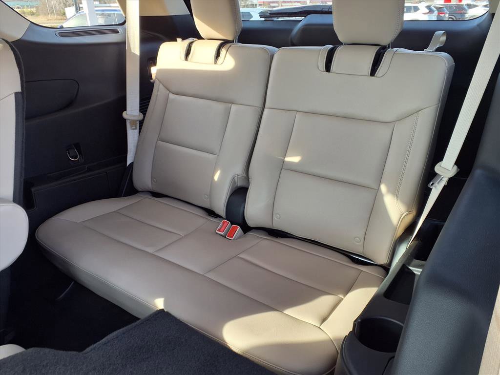 Used 2020 Ford Explorer Limited image 21