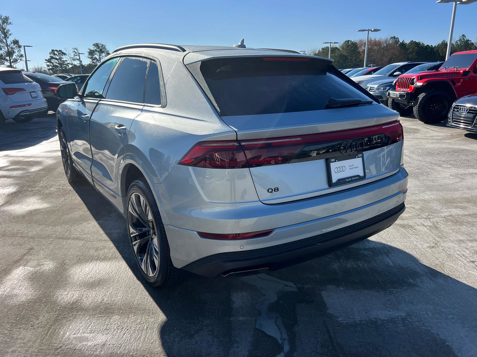 New 2025 Audi Q8 Premium image 7