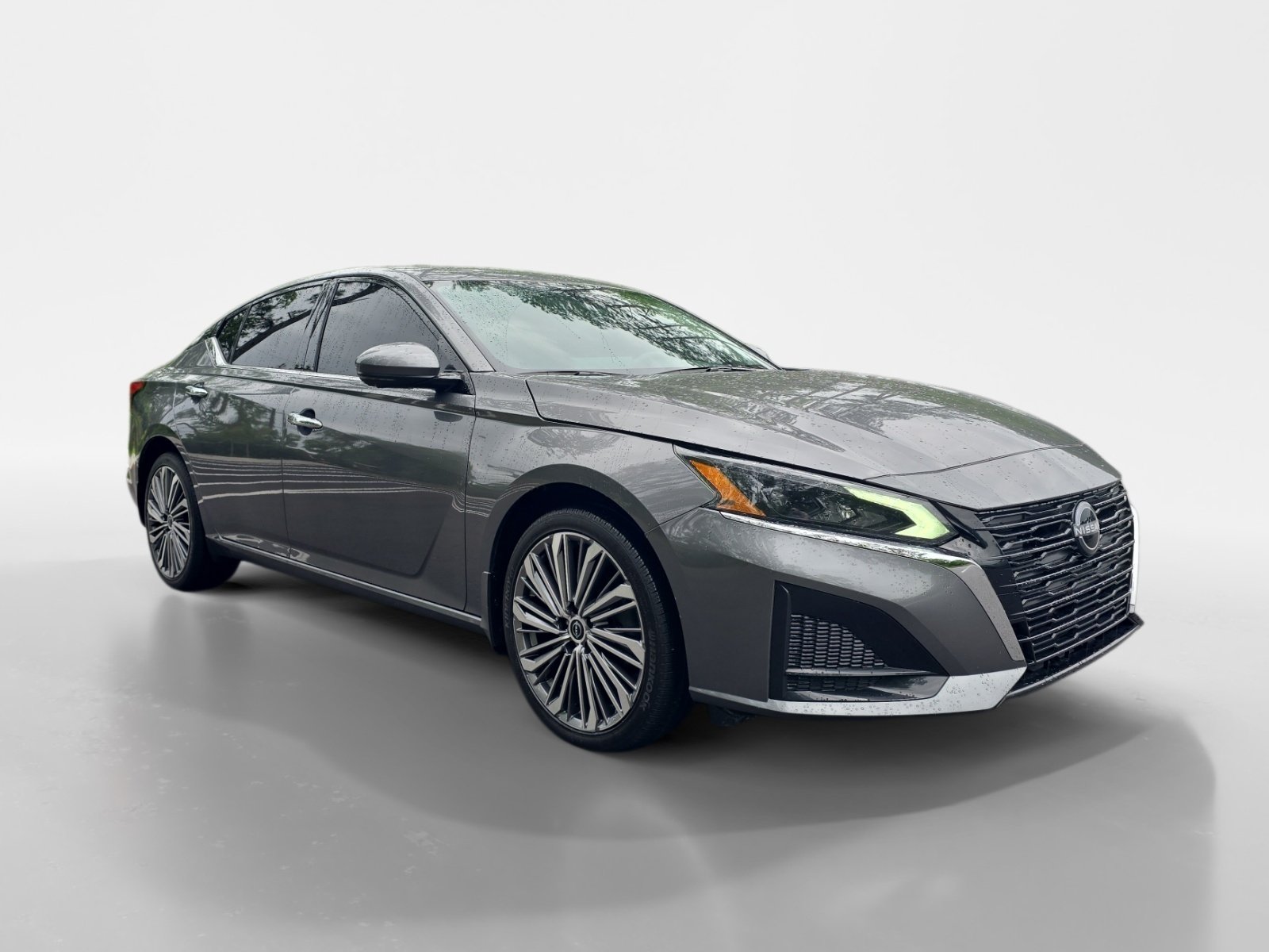 Certified 2025 Nissan Altima 2.5 SL AWD/4WD image 8