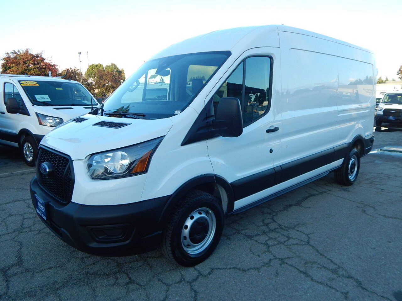 Used 2024 Ford Transit 250 148 Medium Roof w/ Load Area Protection Package image 1