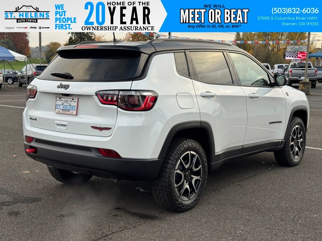New 2026 Jeep Compass Trailhawk AWD/4WD image 9