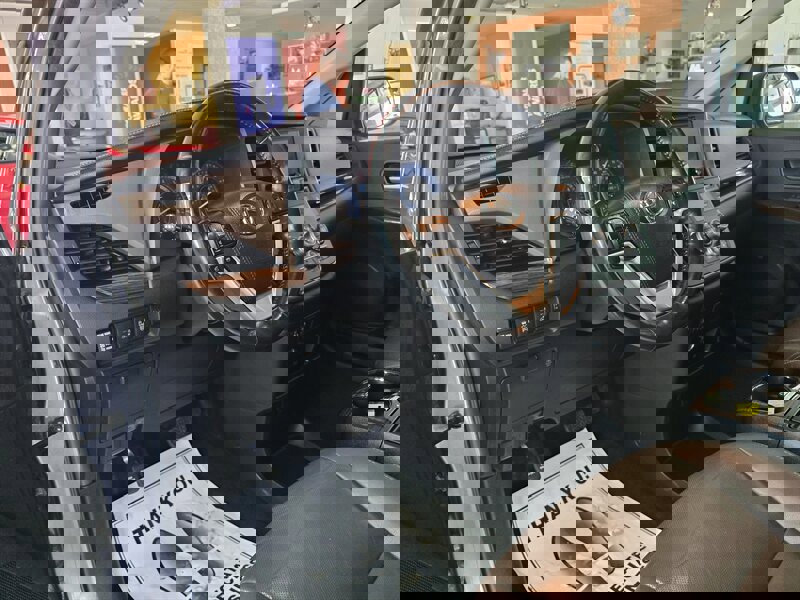 Used 2017 Toyota Sienna Limited Premium w/ Advanced Technology Package image 8