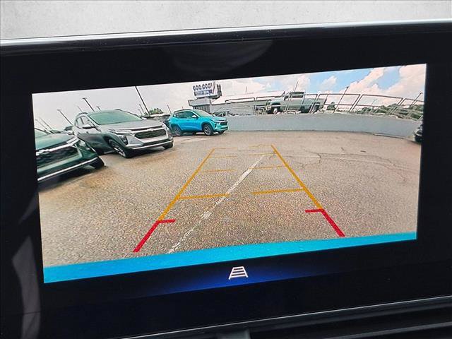 New 2026 Chevrolet Trax LT w/ Driver Confidence Package FWD image 11