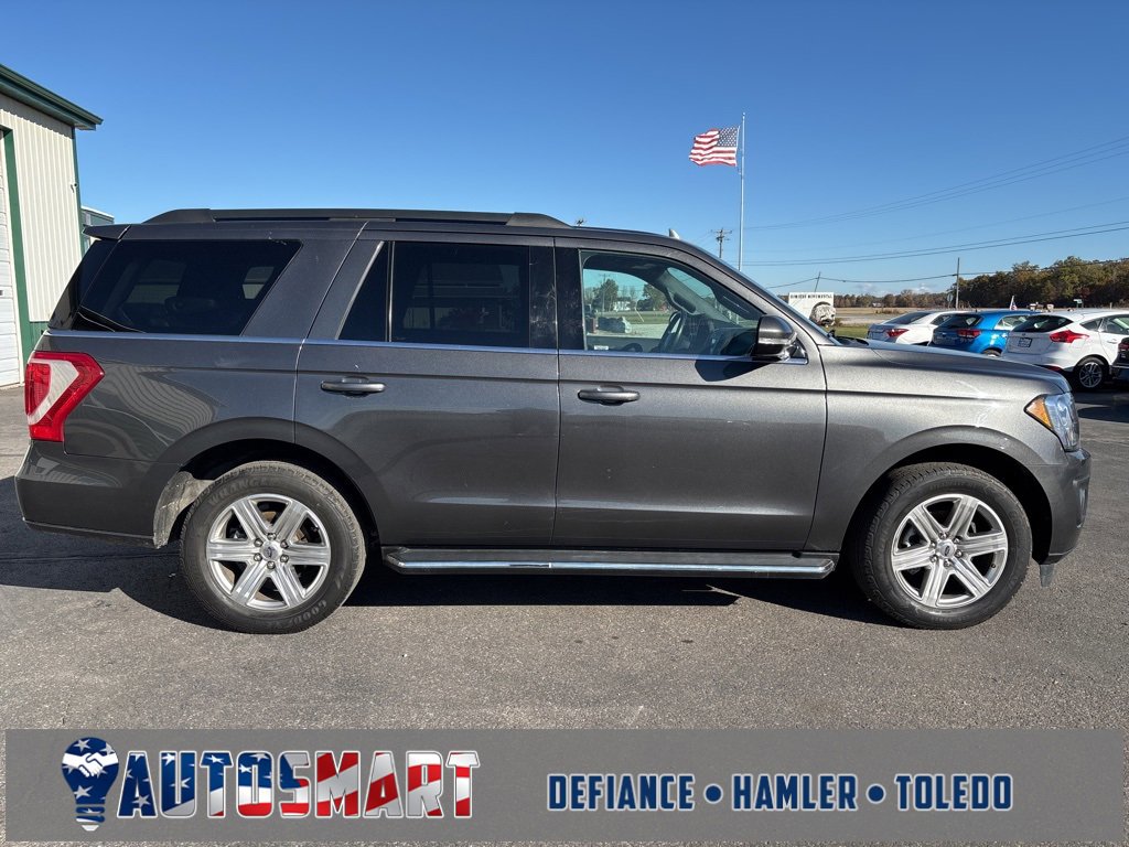 Used 2019 Ford Expedition XLT w/ Equipment Group 202A image 6
