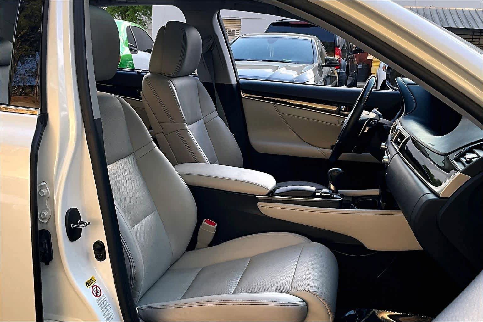 Used 2013 Lexus GS 350 w/ Luxury Pkg RWD image 9