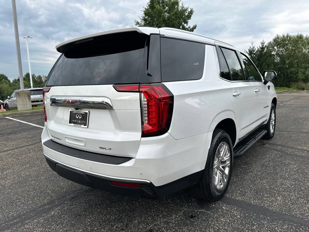 Used 2023 GMC Yukon SLT w/ SLT Premium Package AWD/4WD image 14