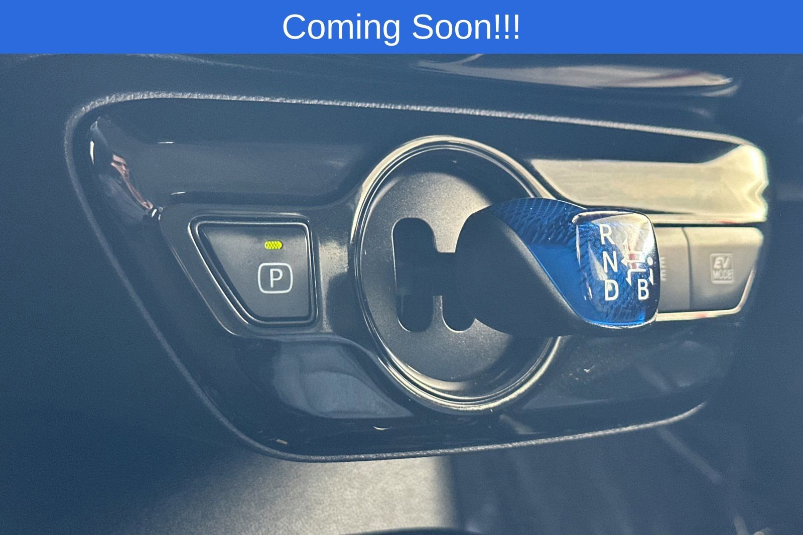 Used 2020 Toyota Prius XLE FWD image 22
