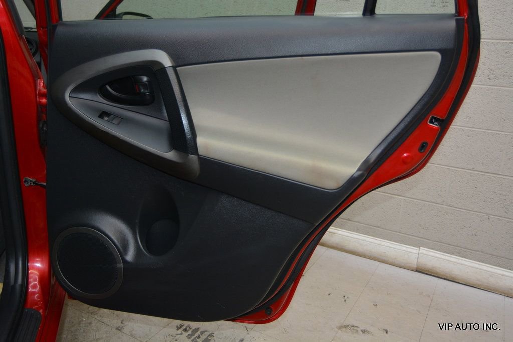 Used 2009 Toyota RAV4 2WD image 8