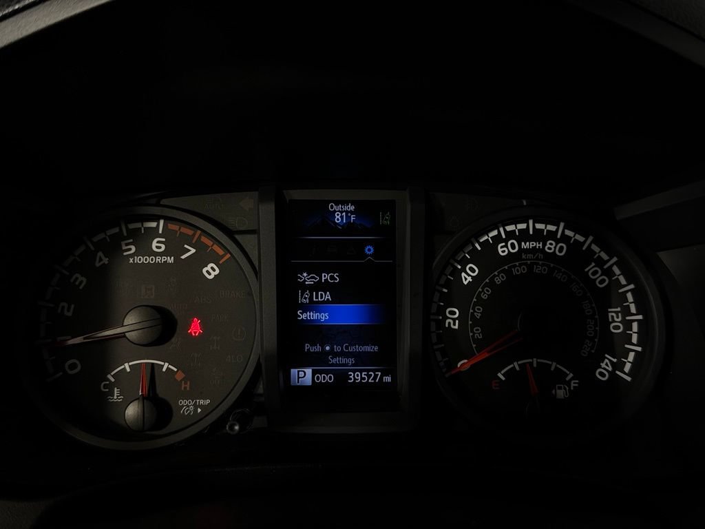 Used 2019 Toyota Tacoma SR AWD/4WD image 14