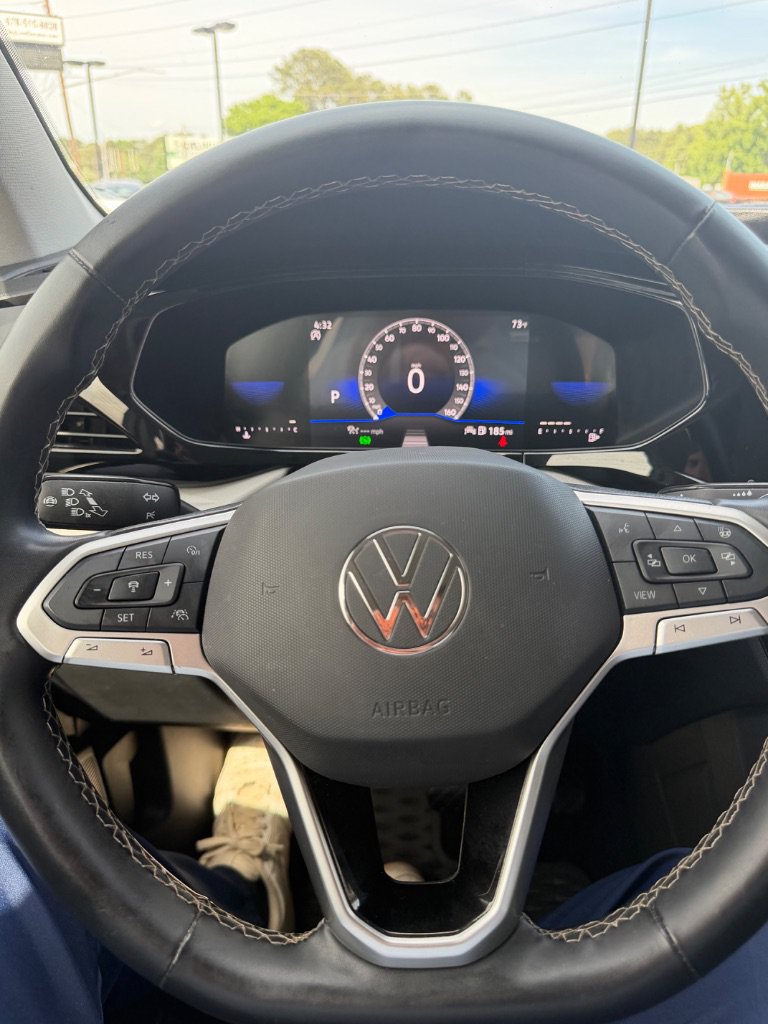 Used 2024 Volkswagen Taos S FWD image 10
