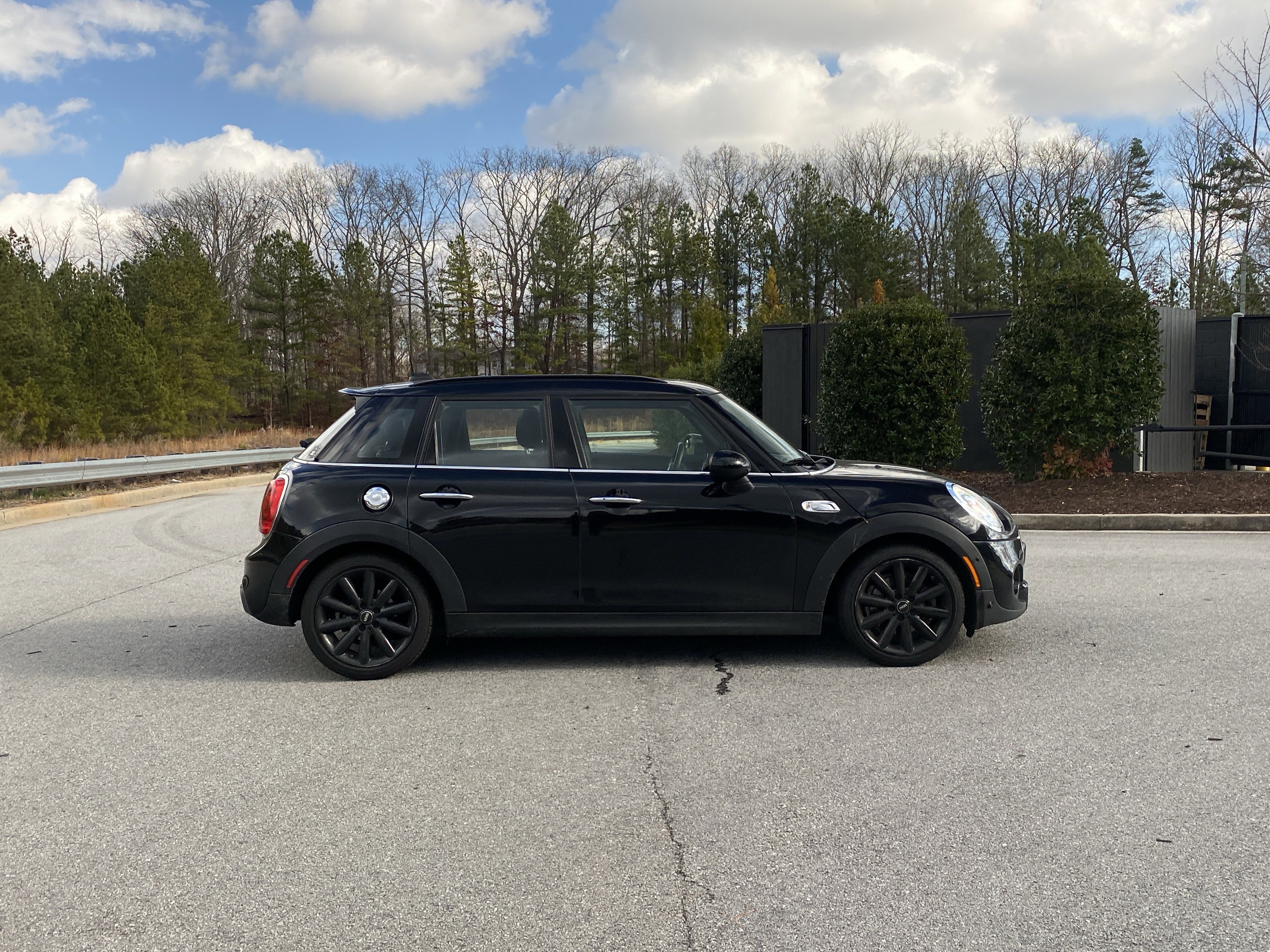 Used 2018 MINI Cooper S image 5