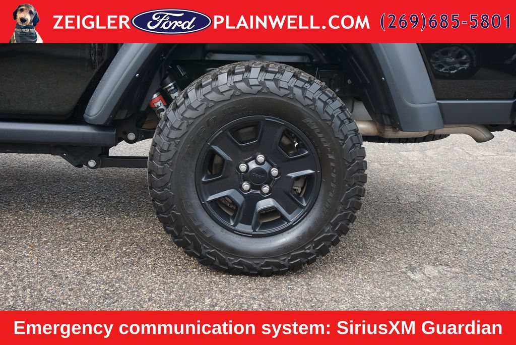 Used 2022 Jeep Gladiator Mojave w/ Cold Weather Group AWD/4WD image 9