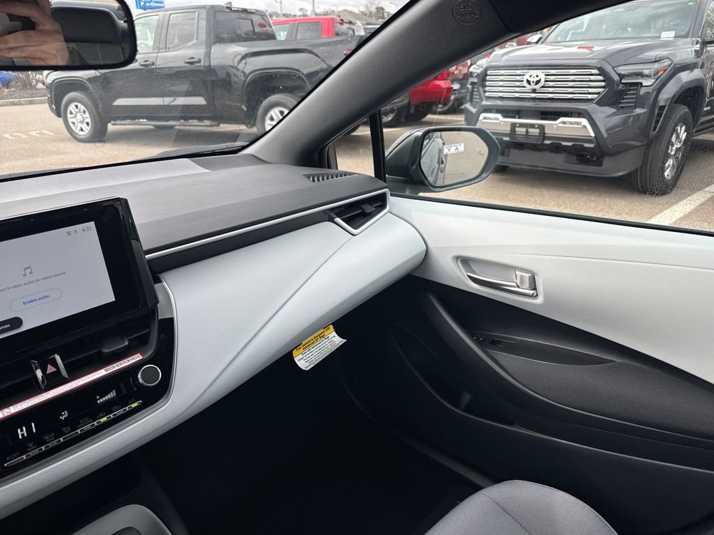 New 2026 Toyota Corolla SE image 25