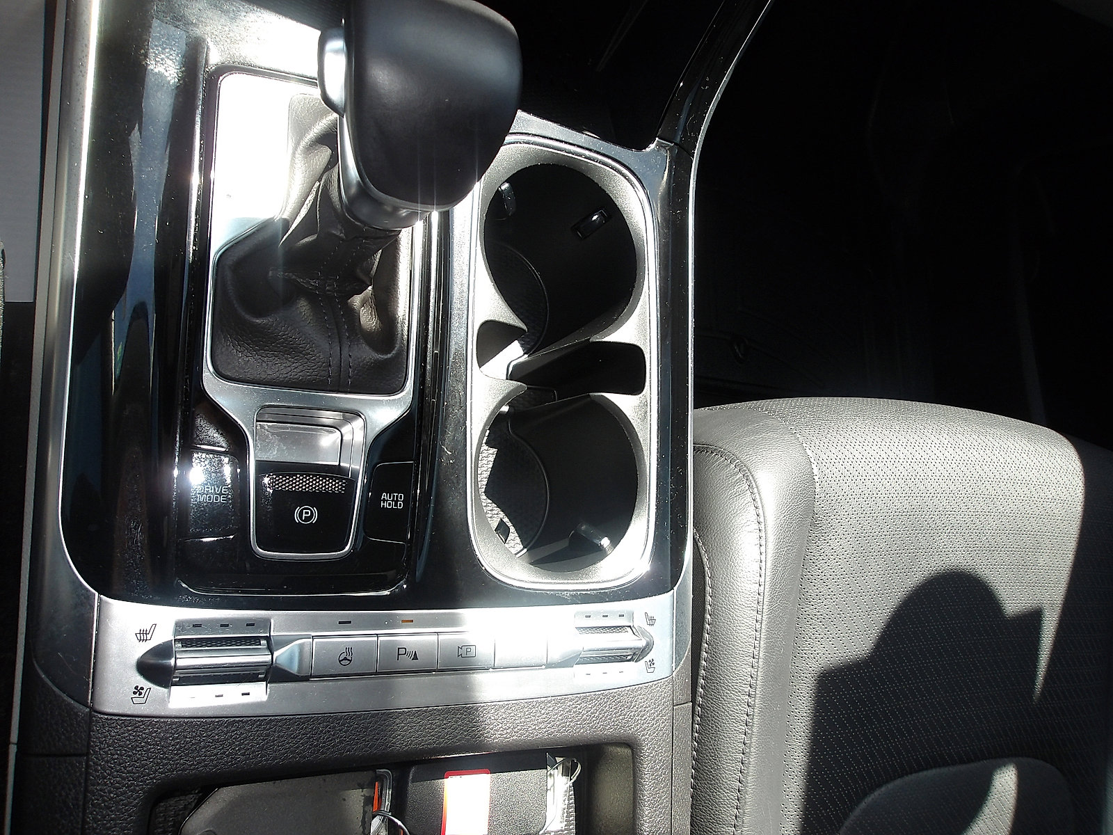 Used 2024 Kia Carnival SX Prestige FWD image 22