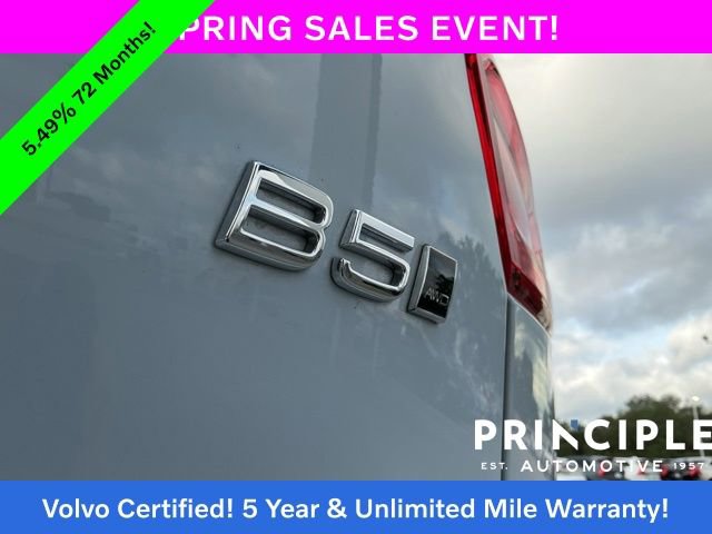 Certified 2024 Volvo XC40 B5 Ultimate w/ Climate Package AWD/4WD image 14