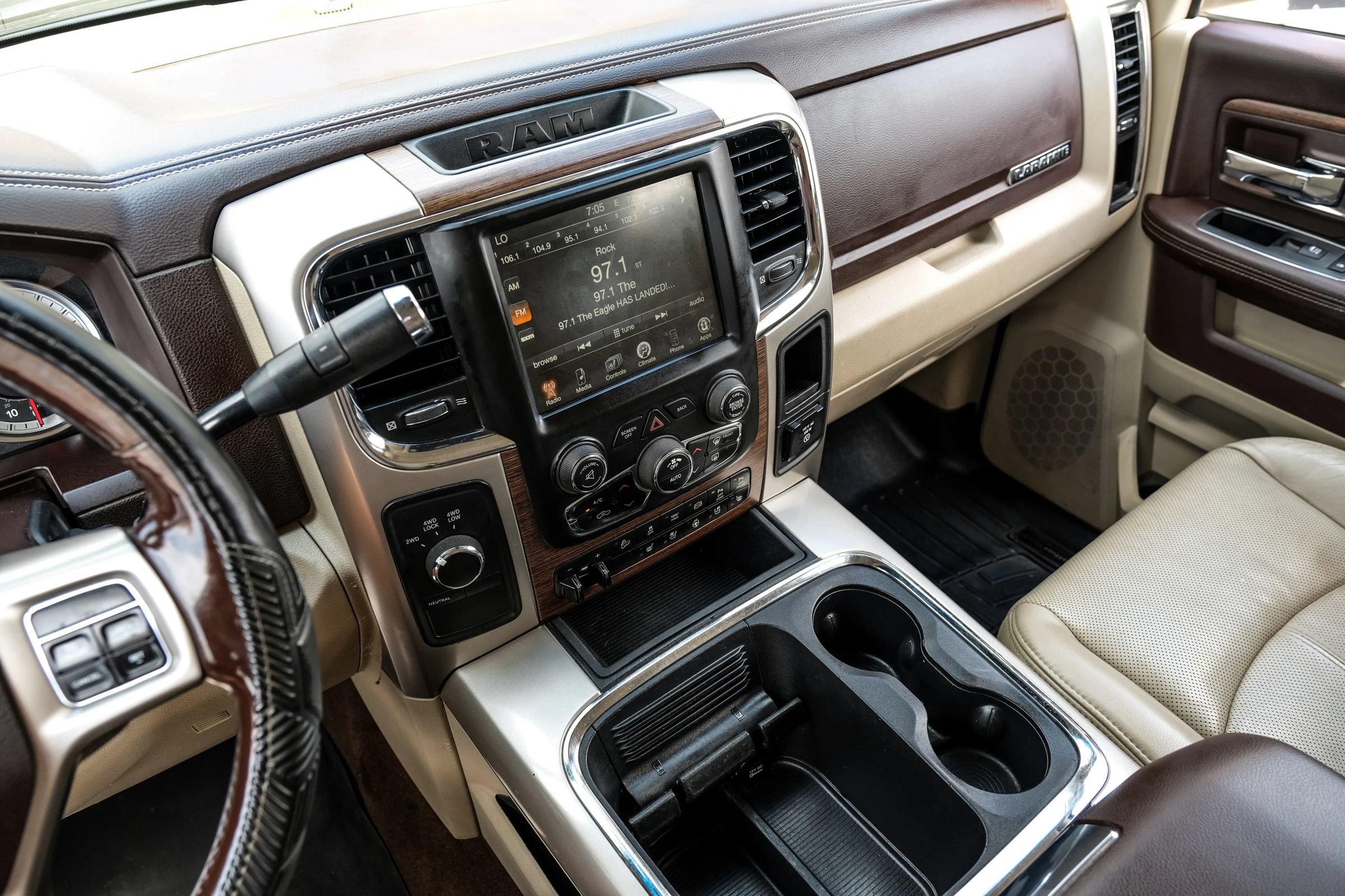 Used 2018 RAM 2500 Laramie AWD/4WD image 31