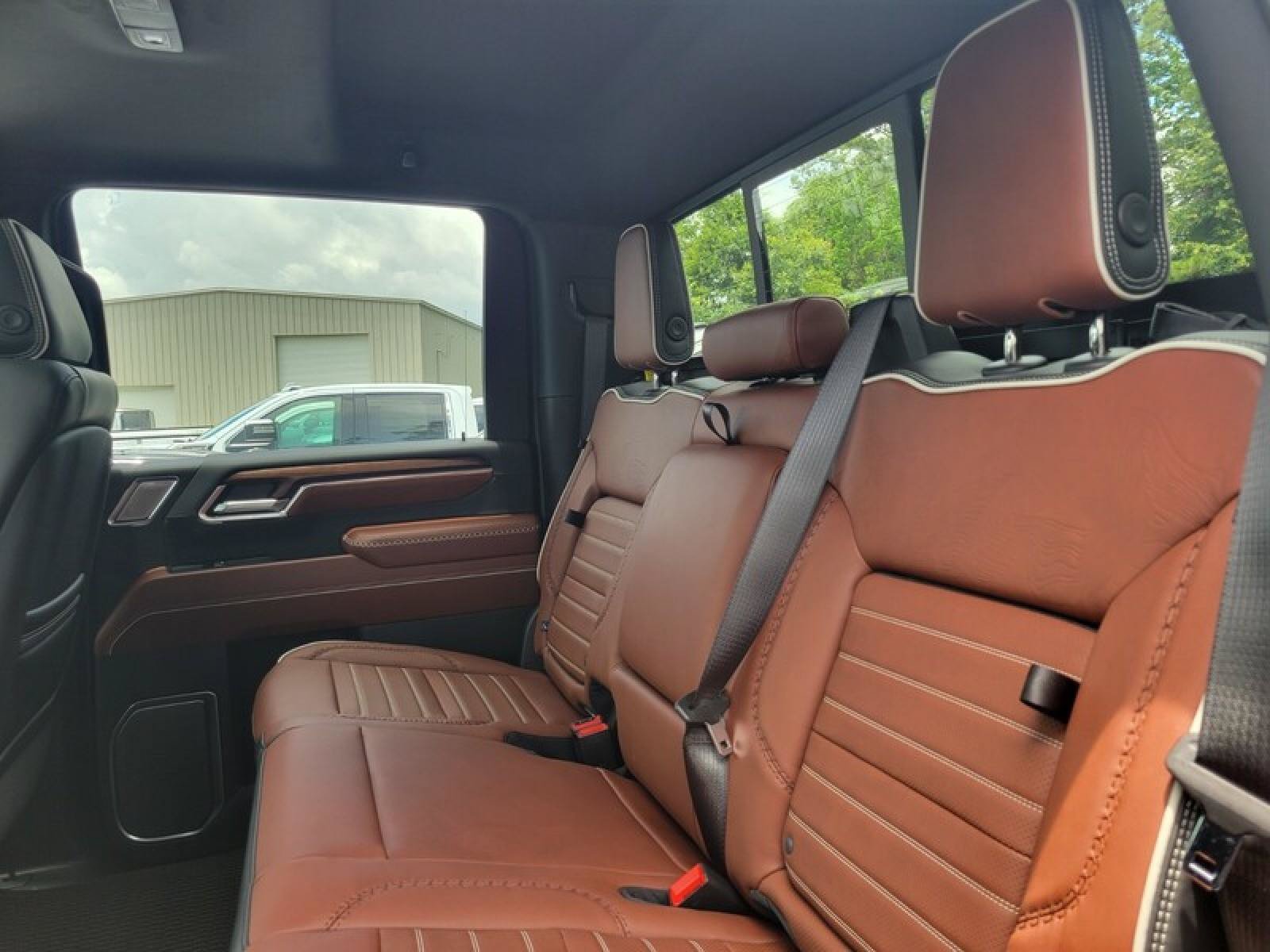 New 2026 GMC Sierra 2500 Denali Ultimate AWD/4WD image 28