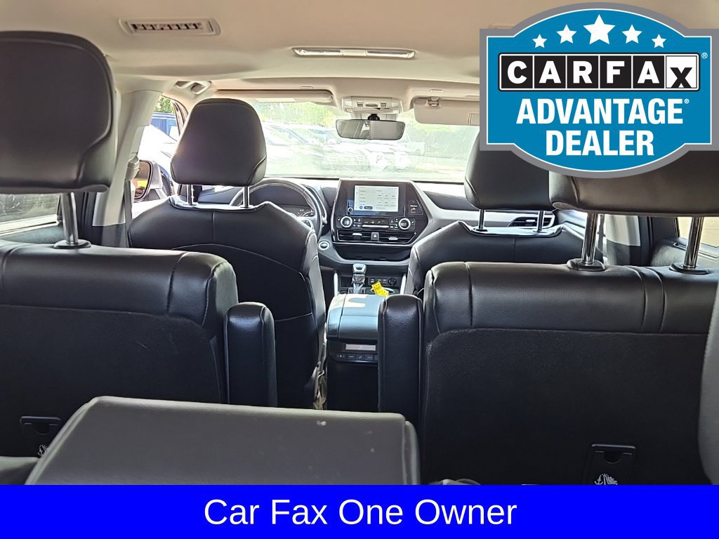 Used 2024 Toyota Highlander XLE AWD/4WD image 13
