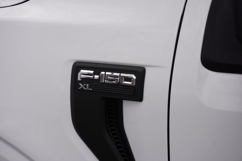 Used 2021 Ford F150 XL w/ Trailer Tow Package image 10