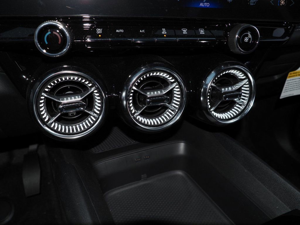 New 2025 Chevrolet Blazer EV LT w/ Super Cruise Package image 15