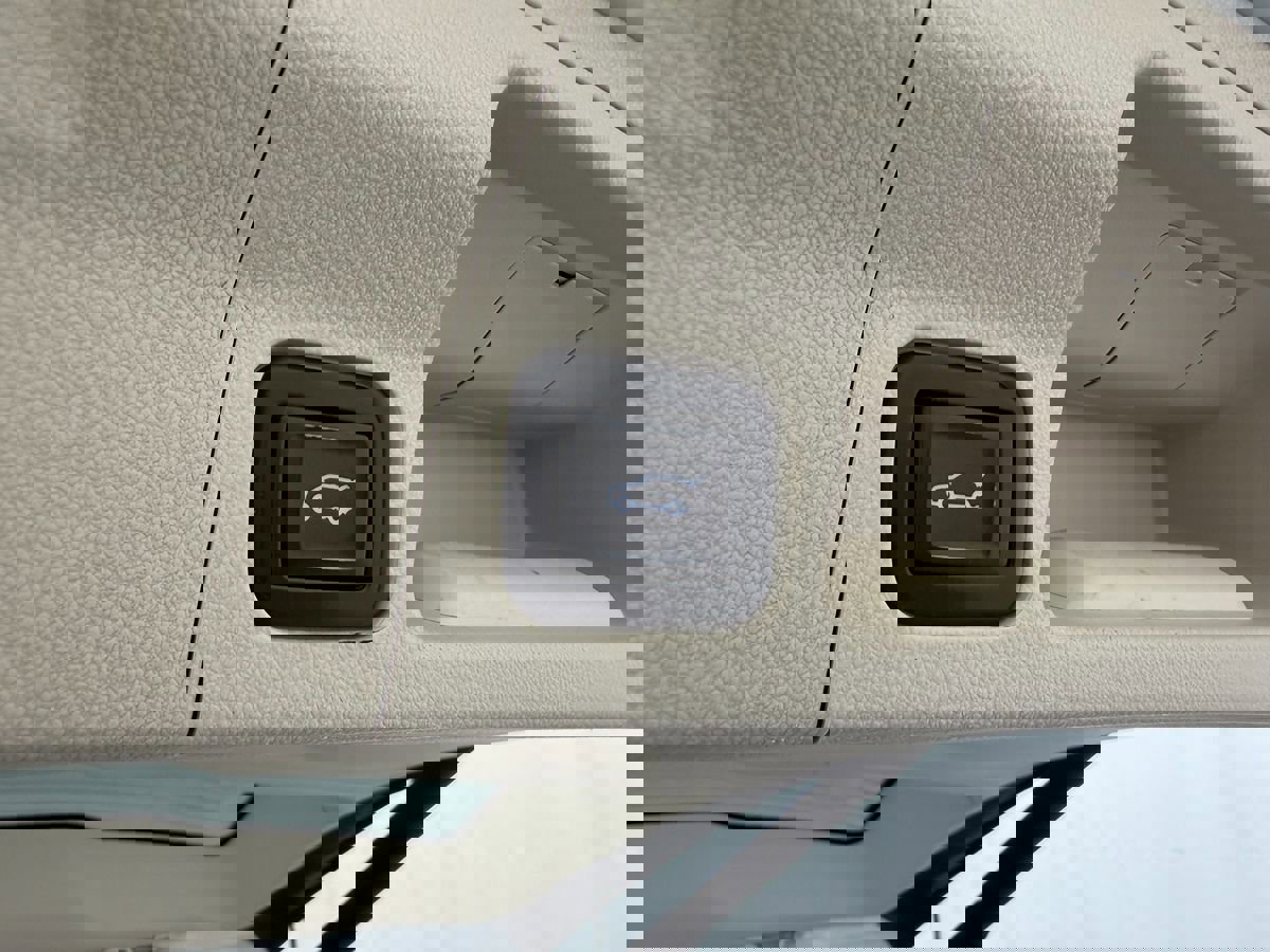 Used 2020 GMC Acadia Denali w/ Trailering Package image 55