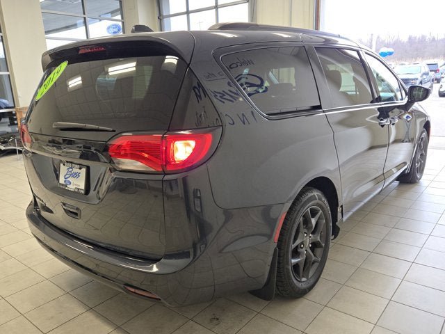 Used 2019 Chrysler Pacifica Touring-L Plus w/ S Appearance Package FWD image 10