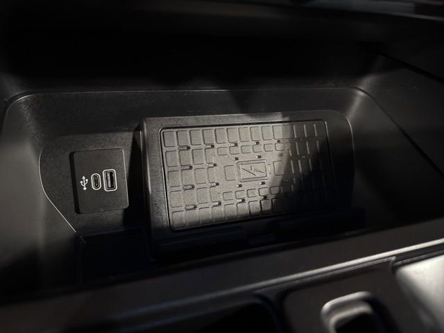 Used 2025 Ford F150 XLT w/ Equipment Group 302A MID image 19