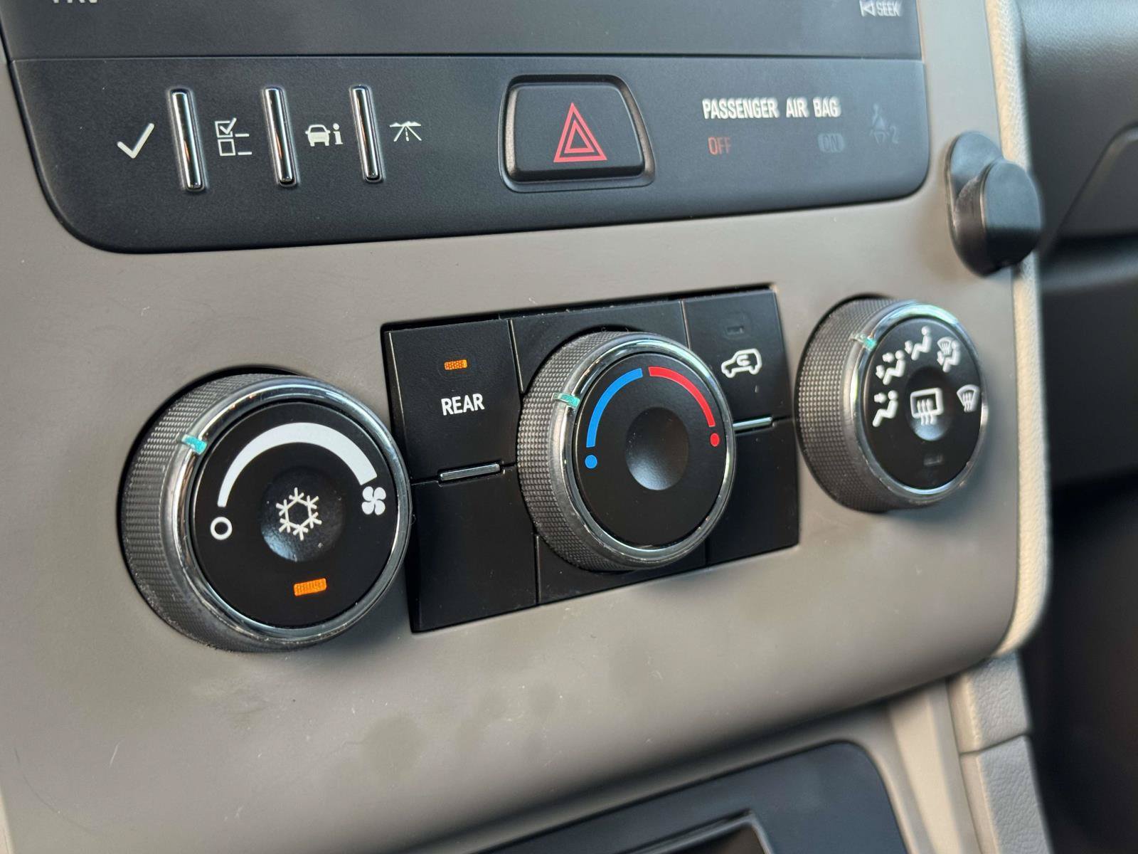 Used 2015 Chevrolet Traverse LS w/ LPO, 'HIT The Road' Package FWD image 18