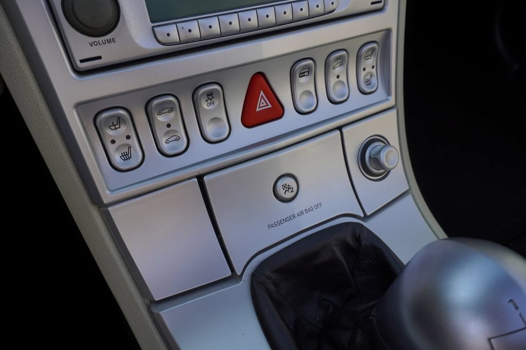 Used 2005 Chrysler Crossfire Limited RWD image 28