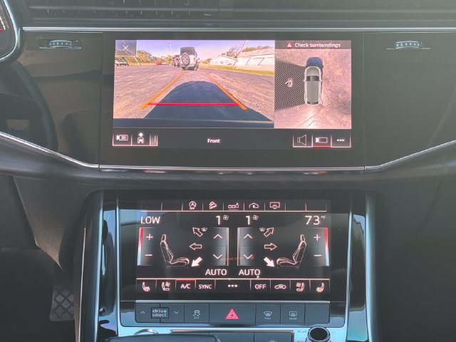 Used 2019 Audi Q8 Premium Plus w/ Premium Plus AWD/4WD image 27