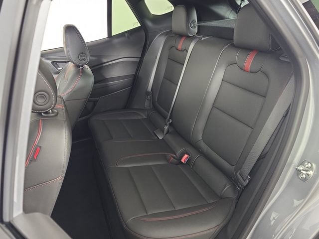 Used 2026 Chevrolet Trax RS w/ Sunroof Package FWD image 18
