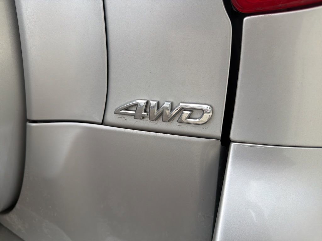 Used 2006 Toyota RAV4 Sport image 5