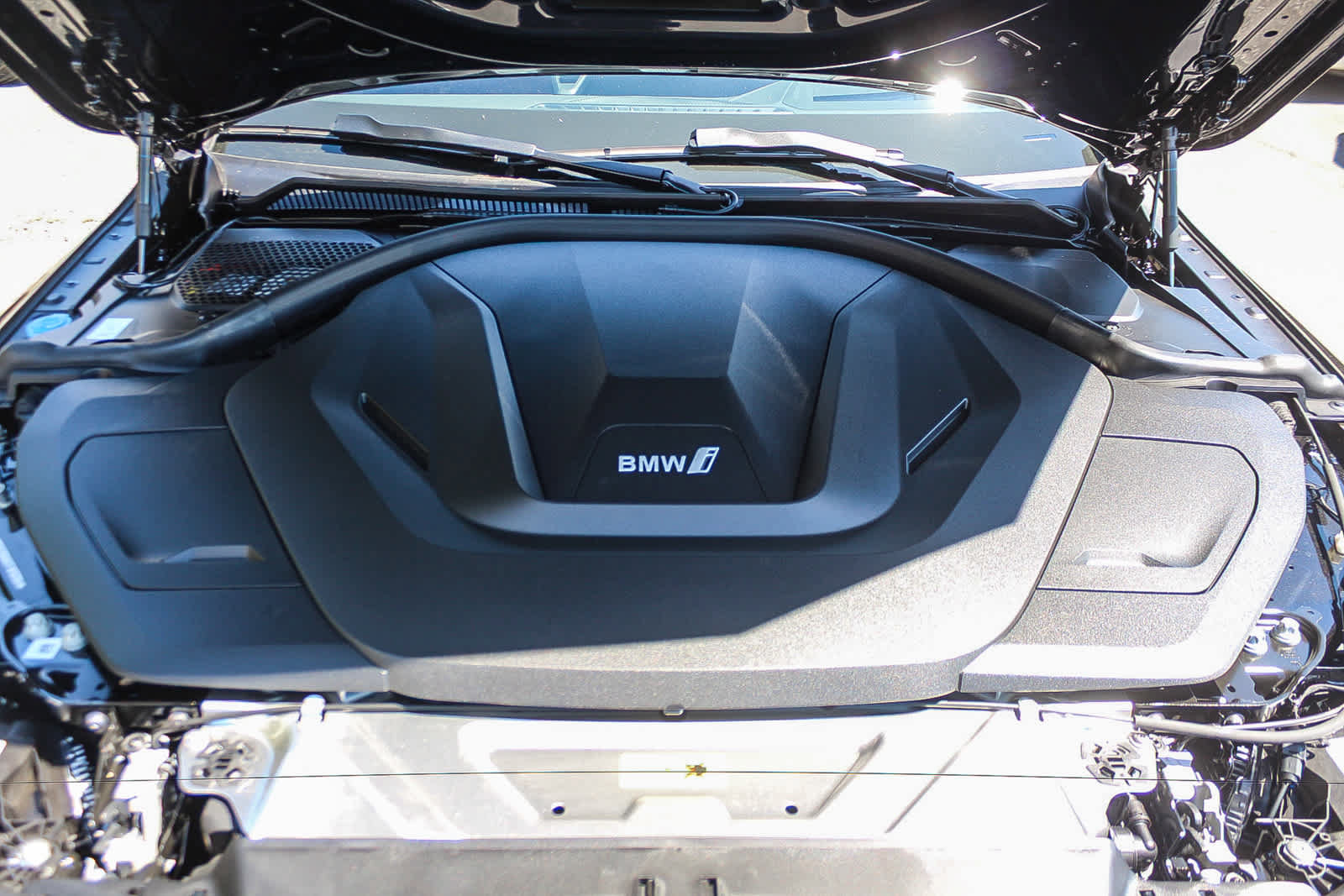 New 2026 BMW i4 M60 w/ Premium Package AWD/4WD image 27