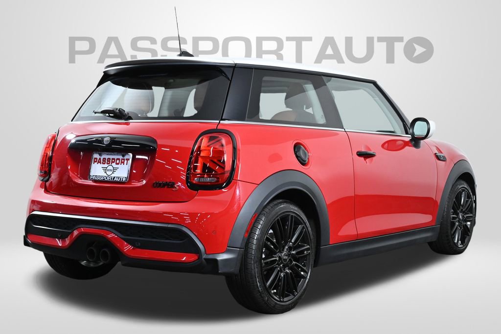 Certified 2024 MINI Cooper S image 10
