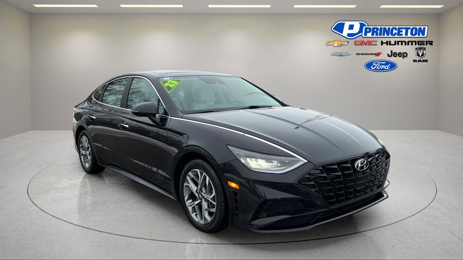 Used 2023 Hyundai Sonata SEL w/ Convenience Package