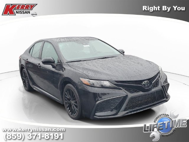 Used 2021 Toyota Camry SE