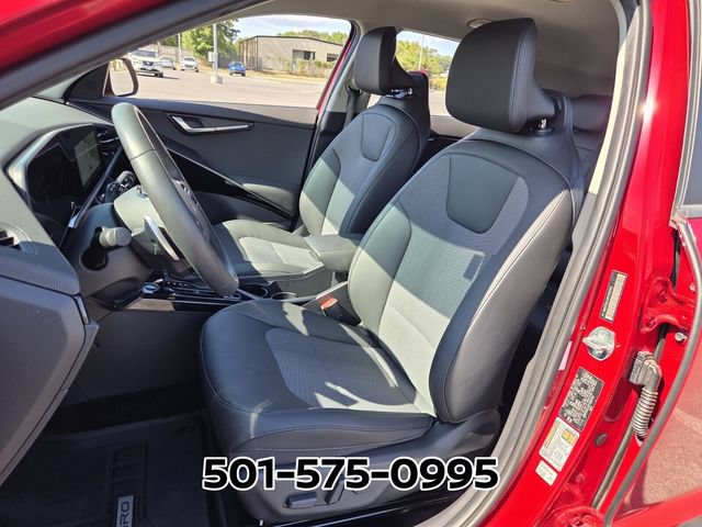 Used 2023 Kia Niro EX FWD image 8