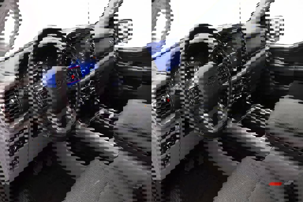 Used 2024 Ford F150 XLT w/ Equipment Group 302A MID image 18