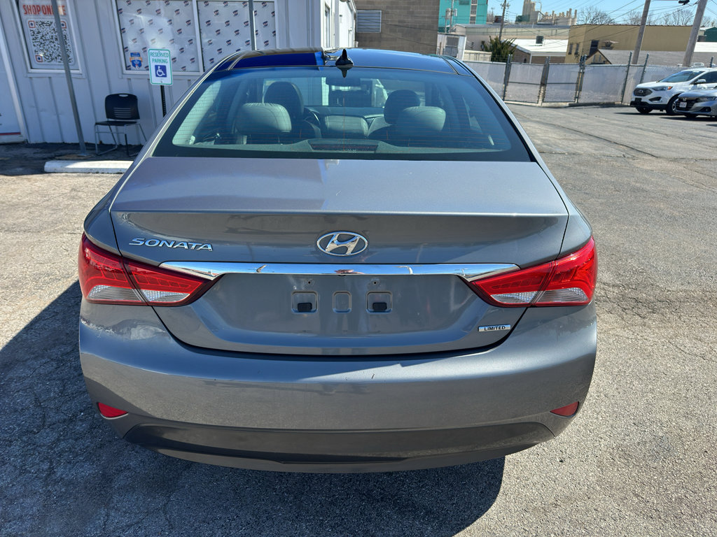 Used 2014 Hyundai Sonata Limited w/ Technology Package 05 image 2